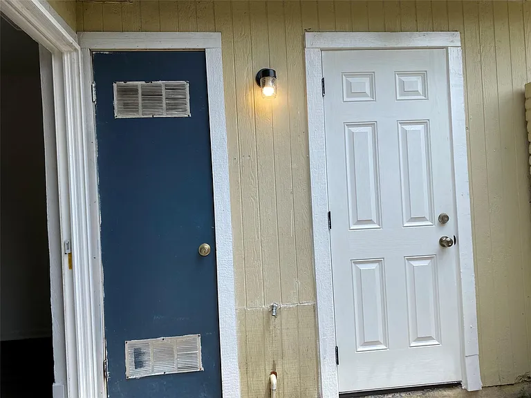 5002 Blue Spruce Cir #A — Photo 30