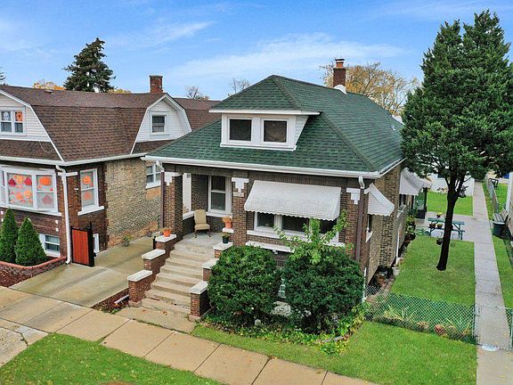 3rd image of 1835 S 58th Ave