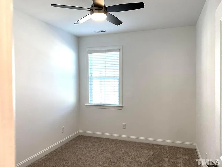 336 Clementine Dr — Photo 24