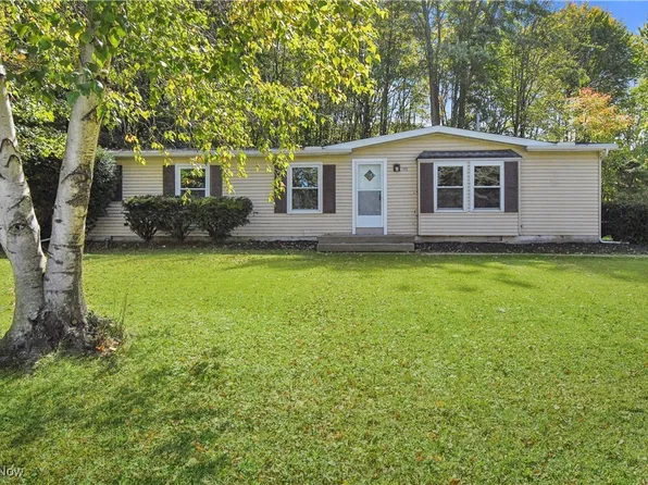 112 Raymond Dr, Geneva, OH 44041