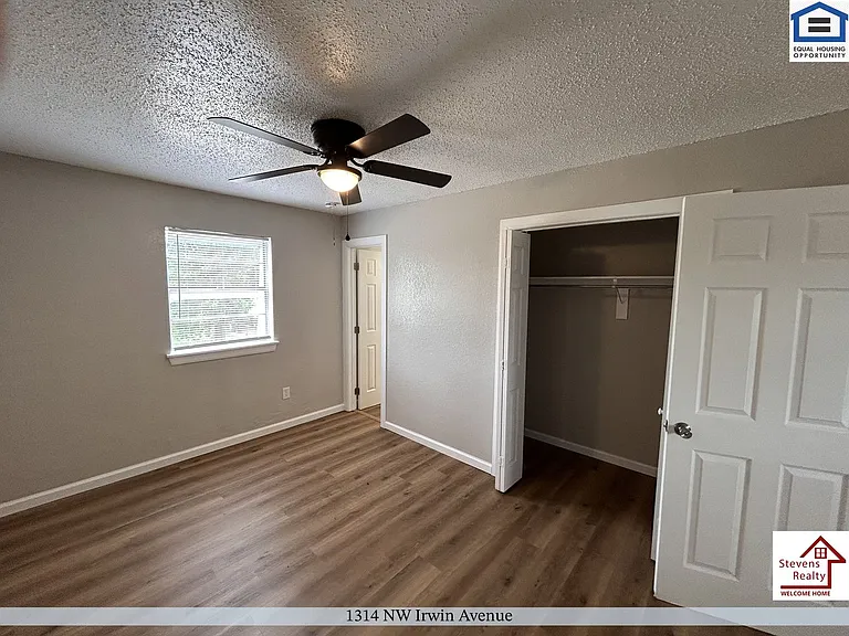 Bella Vista — Photo 24