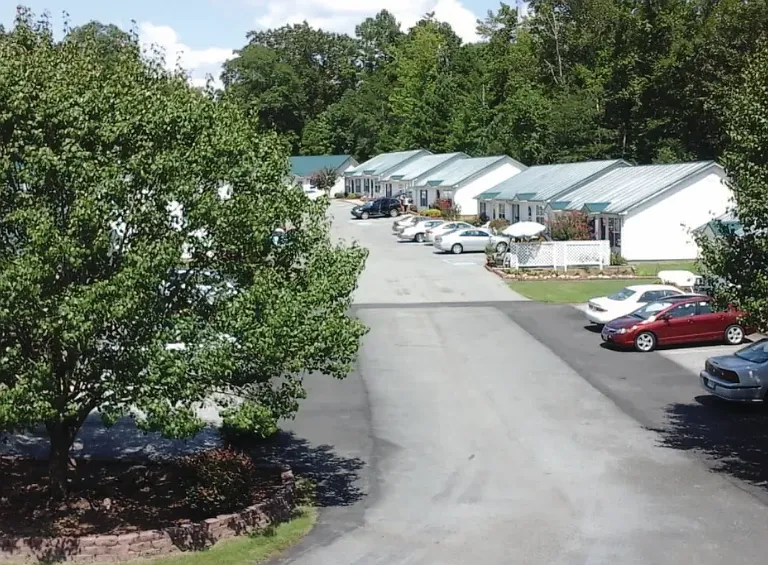 Waverly Heights Retirement Village — Photo 1