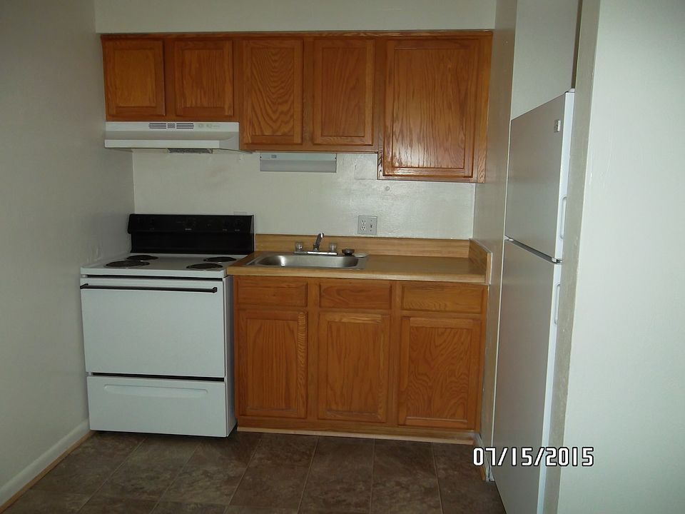 2nd image of 5211 Kennebeck Ave APT 6