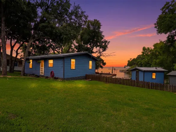 711 Lakewood Dr, Burnet, TX 78611
