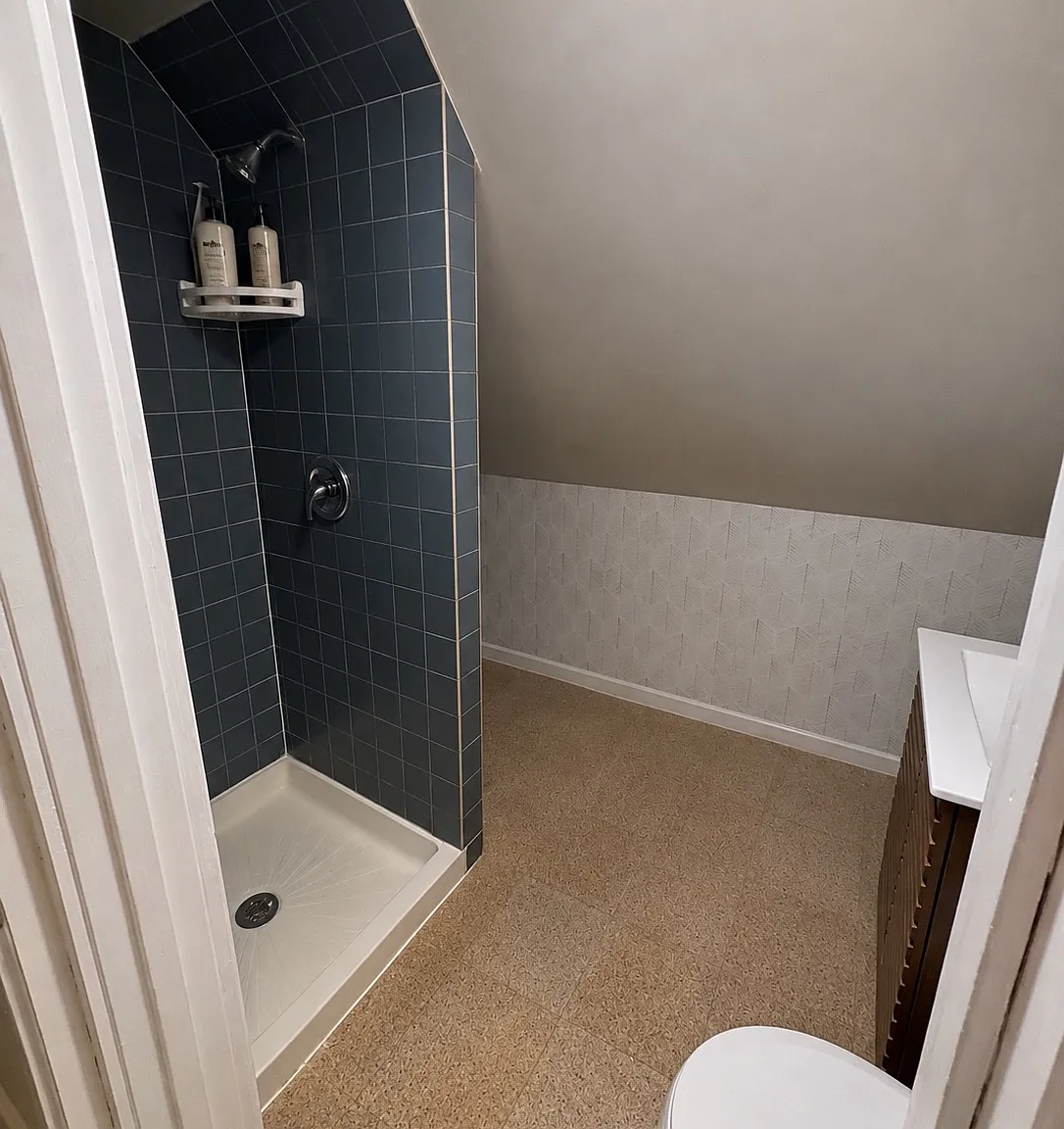 3246 N Ravenswood Ave — Photo 3