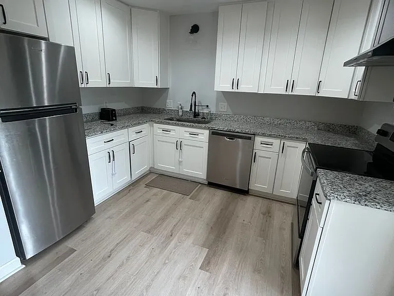 4704 Courtside Pl #A — Photo 7