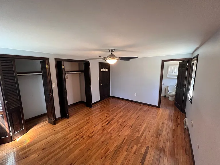 33 Meadowbrook Dr — Photo 21