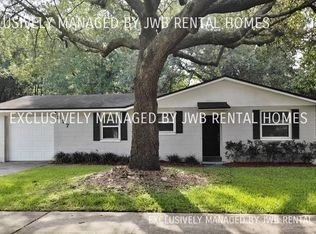 1327 Eagle Cove Rd N, Jacksonville, FL 32218