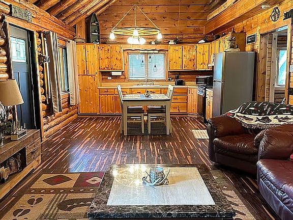 5th image of 2177 W Isabella Rd