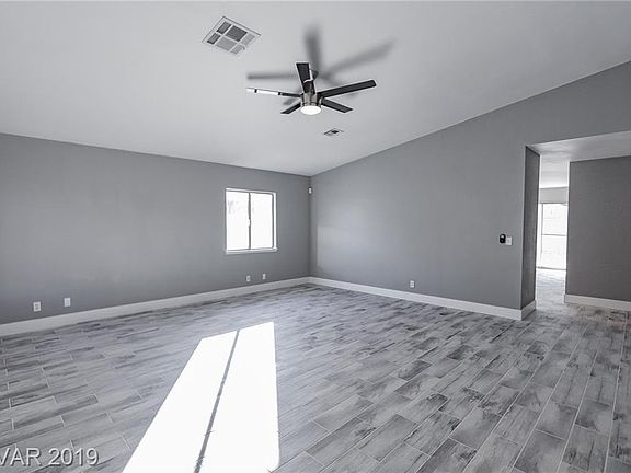 5th image of 6625 Bills Way