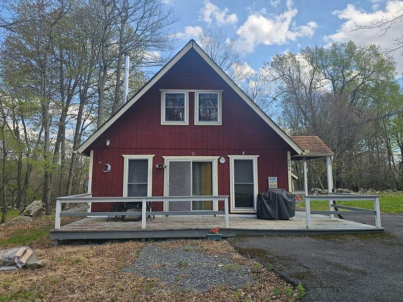 1st image of 2668 Highview Dr