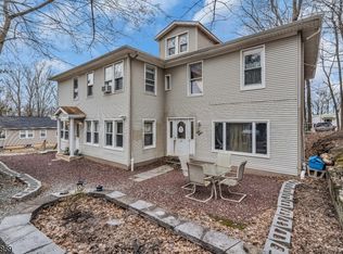 39 Arlington Ave, Mount Arlington, NJ