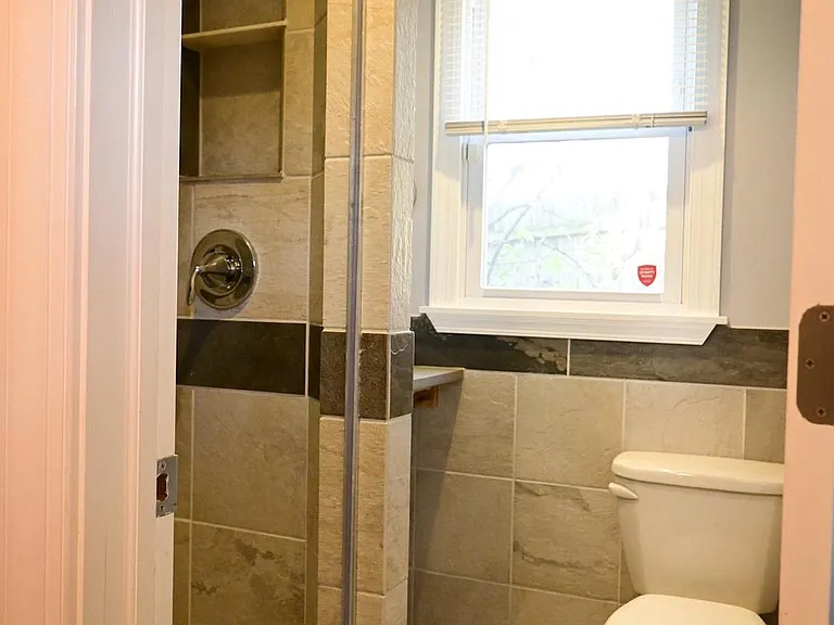 6617 Quincy St — Photo 22
