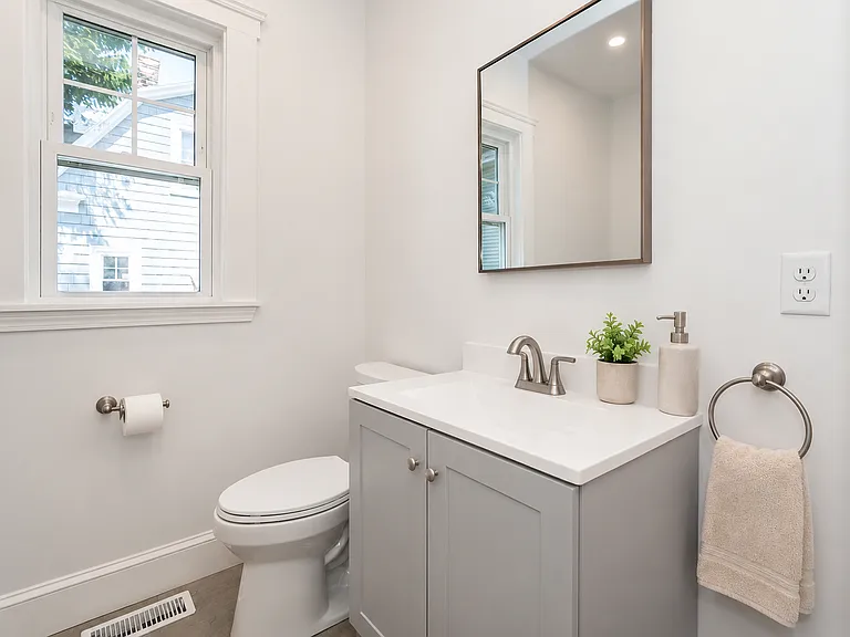 40 Grant Pl — Photo 9