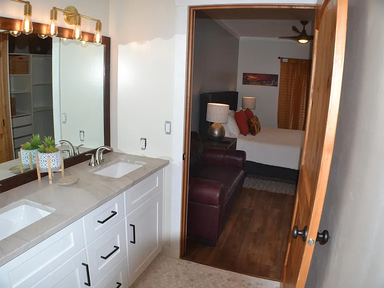 1385 Lowell Ave #109 — Photo 10