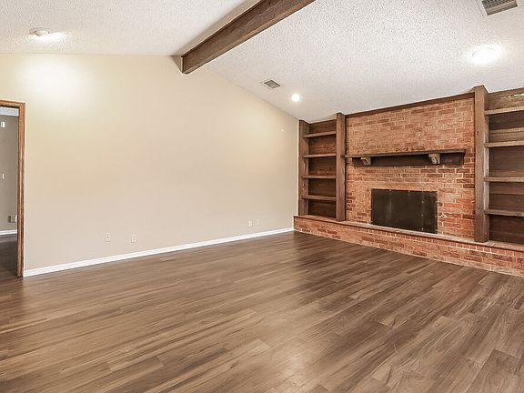 4th image of 1112 NE 21st Ct
