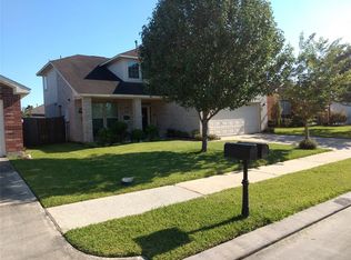 704 Columbia St, Alvin, TX 77511