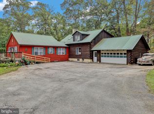 270 Laurel Rd, Elverson, PA 19520