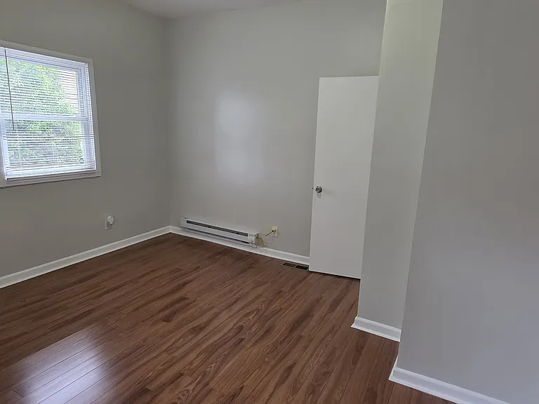 84 Sanford Ave #1 — Photo 24