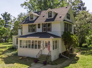 24025 Drake Rd, Farmington, MI 48335