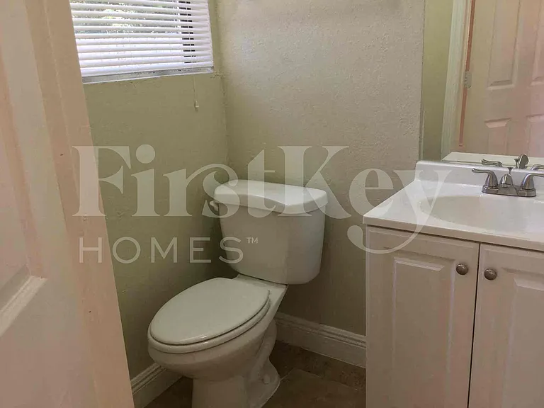 7361 Arthur St — Photo 19