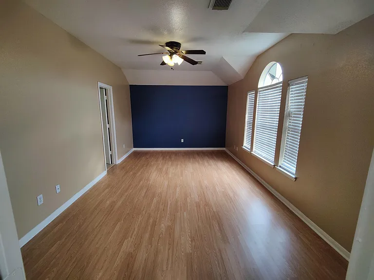 5118 Littleneviss Dr — Photo 23