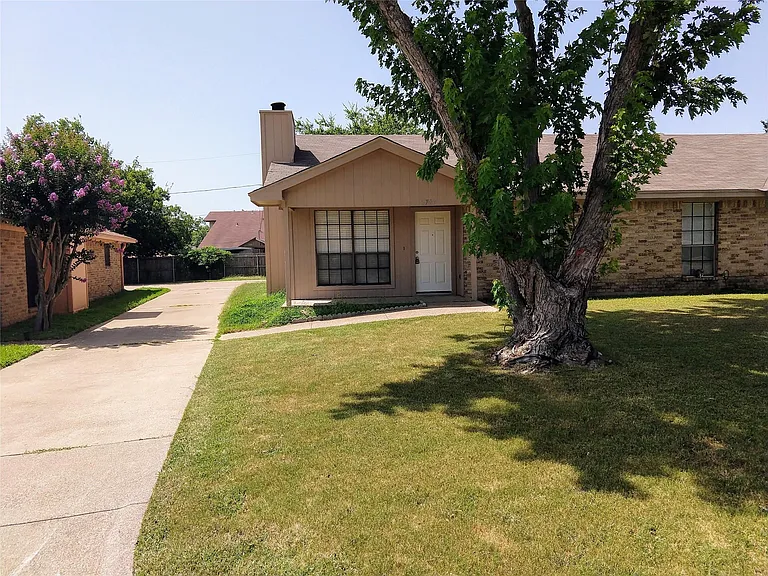 5710 Red Cactus Ct — Photo 2