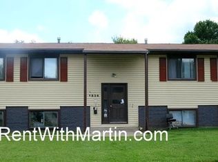 1216 Oleson Rd APT 3, Waterloo, IA 50702