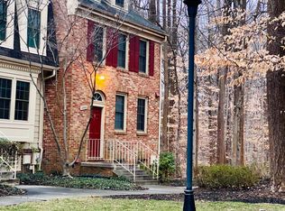 10508 Grosvenor Pl, Rockville, MD 20852