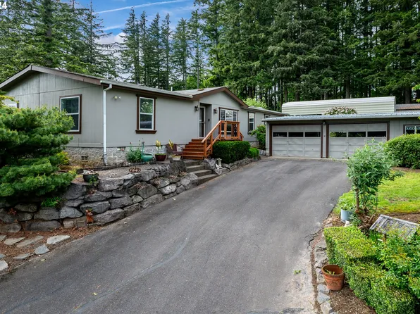 17165 S Holcomb Rd, Oregon City, OR 97045