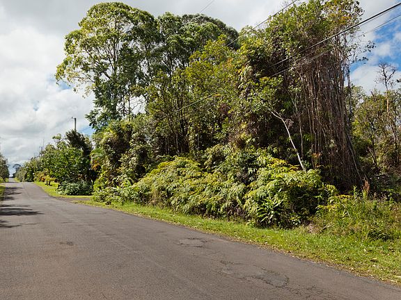 3rd image of Pikake St Lot 8025