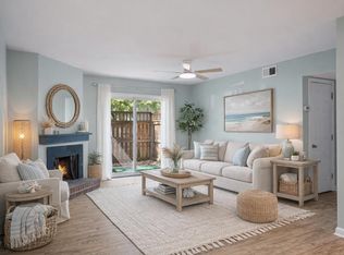 1402 Camp Rd APT 13B, Charleston, SC 29412