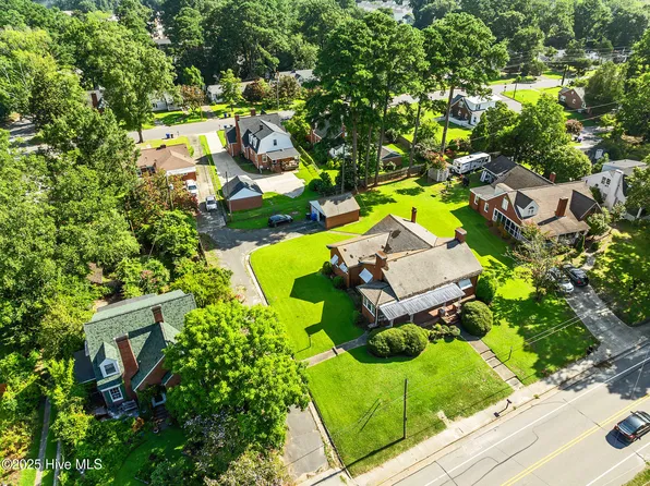 2411 E 5th Street, Greenville, NC 27858