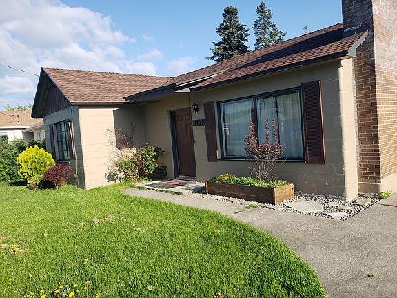 2nd image of 9403 E Nixon Ave