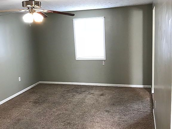 3rd image of 1801 Cheryl Pl