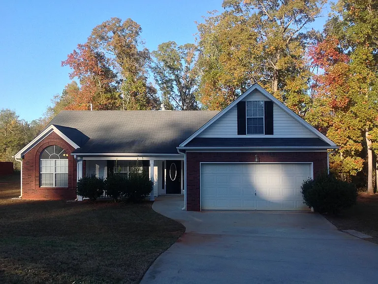 360 Princeton Way — Photo 1