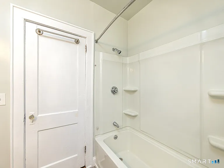 89-91 Maplewood Ave #2 — Photo 15