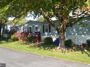 109 Cottontail Ct, Lancaster, PA 17603