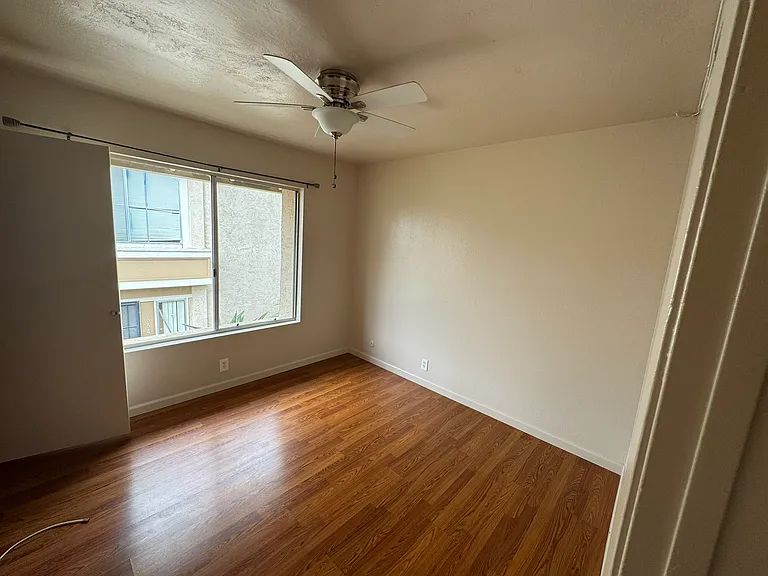 6868 Panamint Row — Photo 12