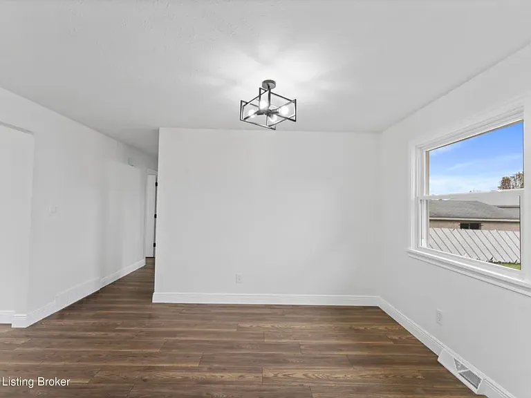 1711 Hasty Way — Photo 4