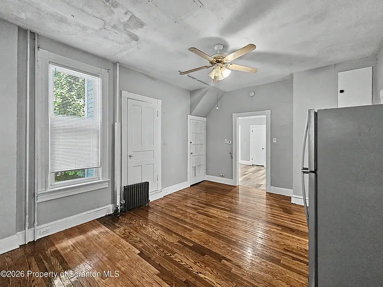 828 Cedar Ave #1 — Photo 8