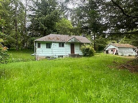 2nd image of 4814 Salmon River Hwy