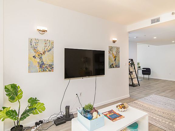 4th image of 111 Mulberry St #2H