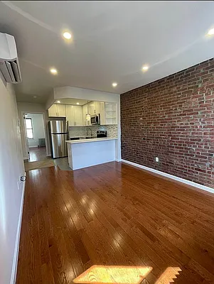 Rented by J Misrahi Realty Corp | media 3