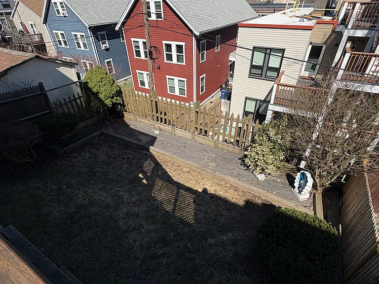 96 Falcon St #1 — Photo 15