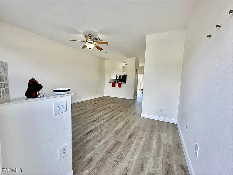 3627 Pine Oak Cir #102 — Photo 11