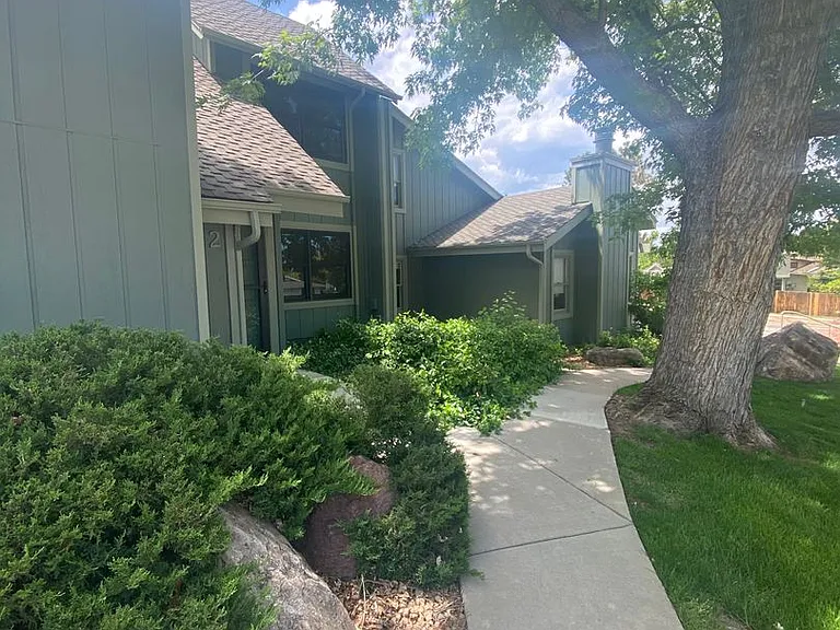 2 Benthaven Pl — Photo 32