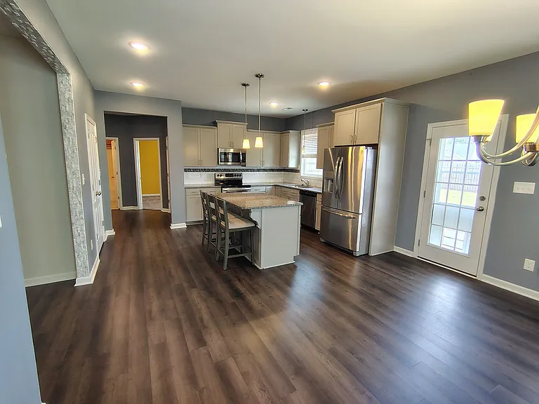128 Welborn St — Photo 8