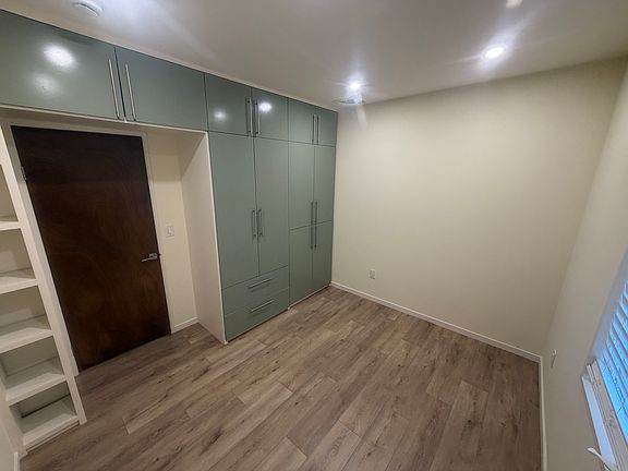 5th image of 309 Mount Pleasant Ave Floor 2