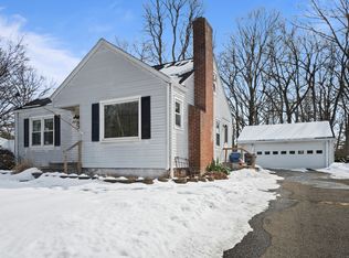 304 School St, Manchester, CT 06040